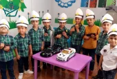 دبستان دوزبانه و هوشمند پسرانه سها